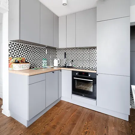 Atlas Arena Lavish By Bookinghost *