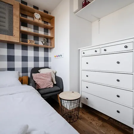 Atlas Arena Lavish By Bookinghost Apartman *